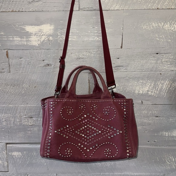 Authentic Prada Canapa - Picture 16 of 16